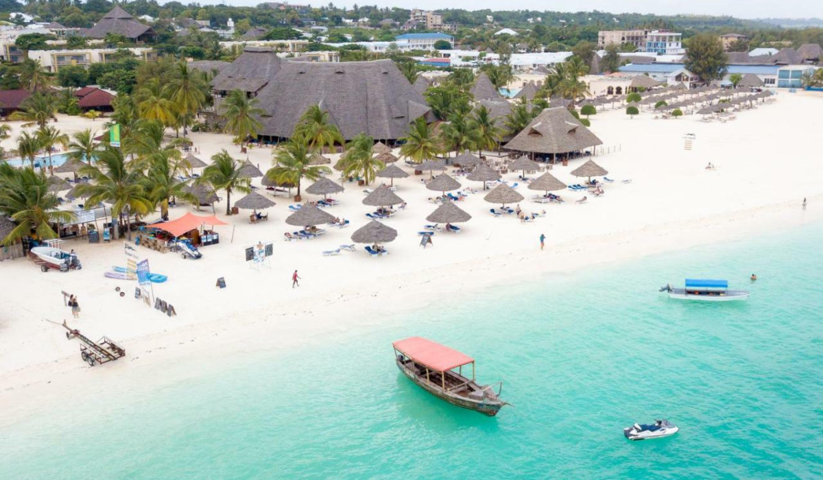 Kendwa Beach (Northwest Zanzibar)